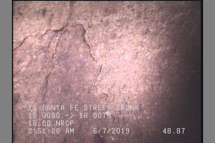 Surface Spalling, from 08 to 04 o'clock, within 8 inches of joint: YES, Start