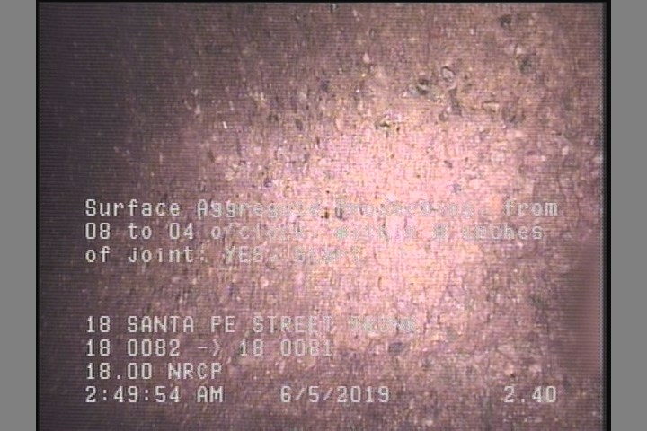 Surface Aggregate Projecting, from 08 to 04 o'clock, within 8 inches of joint: YES, Start
