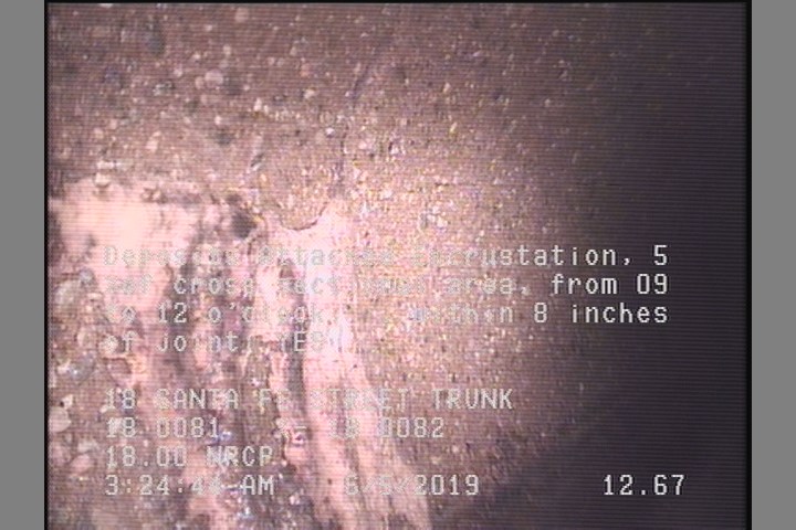 Deposits Attached Encrustation, 5 %of cross sectional area, from 09 to 12 o'clock, , within 8 inches of joint: YES