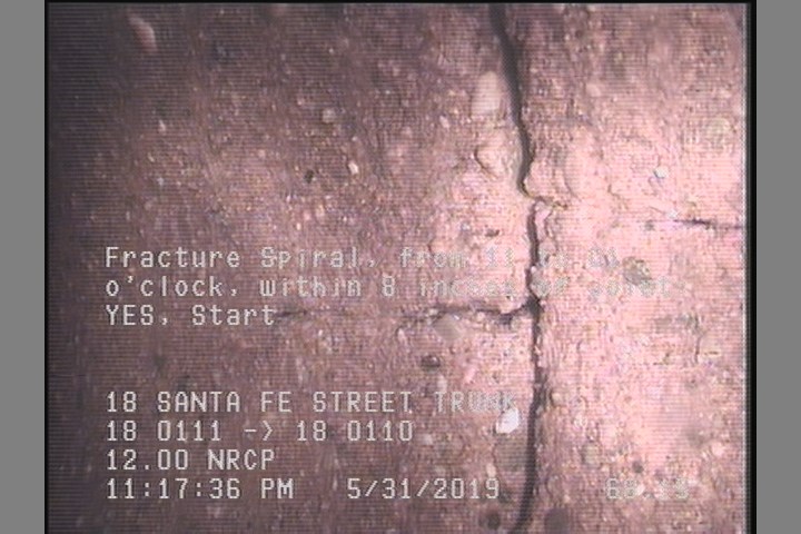 Fracture Spiral, from 11 to 01 o'clock, within 8 inches of joint: YES, Start