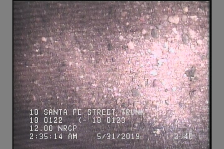 Surface Aggregate Projecting, from 08 to 04 o'clock, within 8 inches of joint: YES, Start