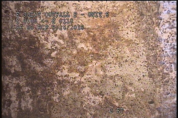Surface Aggregate Visible, from 08 to 04 o'clock, within 8 inches of joint: YES