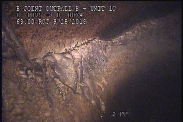 Deposits Attached Ragging, 5 %of cross sectional area, from 10 to 02 o'clock, , within 8 inches of joint: YES