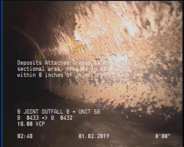 Deposits Attached Grease, 5 %of cross sectional area, from 04 to 08 o'clock, , within 8 inches of joint: YES, Start