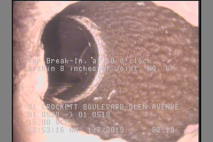 Tap Break-In, at 10 o'clock, -, within 8 inches of joint: NO, 6"