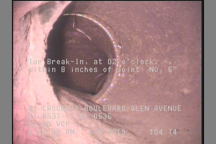 Tap Break-In, at 02 o'clock, -, within 8 inches of joint: NO, 6"