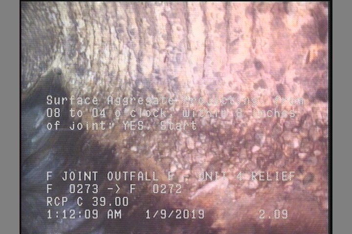 Surface Aggregate Projecting, from 08 to 04 o'clock, within 8 inches of joint: YES, Start
