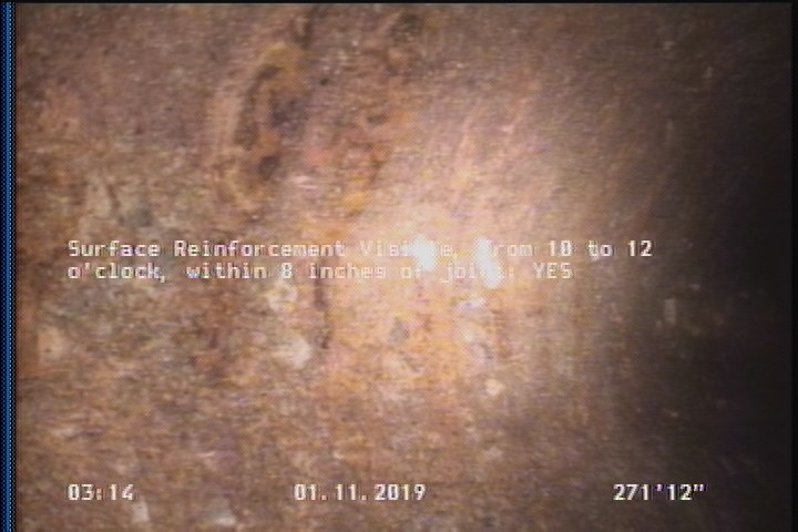 Surface Reinforcement Visible, from 10 to 12 o'clock, within 8 inches of joint: YES