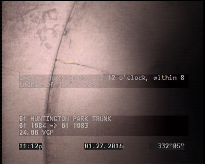 Crack Longitudinal, at 12 o'clock, within 8 inches of joint: YES
