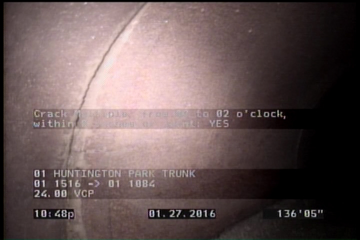 Crack Multiple, from 09 to 02 o'clock, within 8 inches of joint: YES