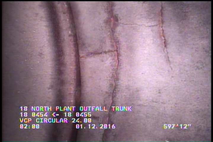 Crack Multiple, from 08 to 04 o'clock, within 8 inches of joint: YES