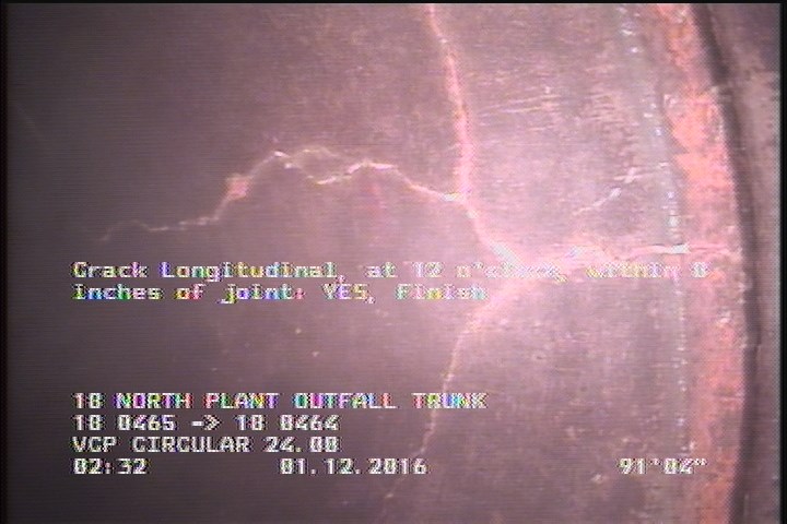 Crack Longitudinal, at 12 o'clock, within 8 inches of joint: YES, Finish