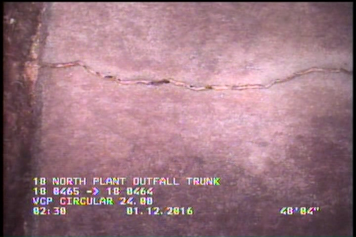 Crack Longitudinal, at 12 o'clock, within 8 inches of joint: YES, Start