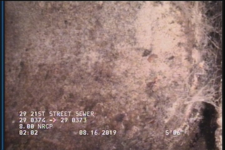 Surface Aggregate Projecting, from 08 to 04 o'clock, within 8 inches of joint: YES, Start