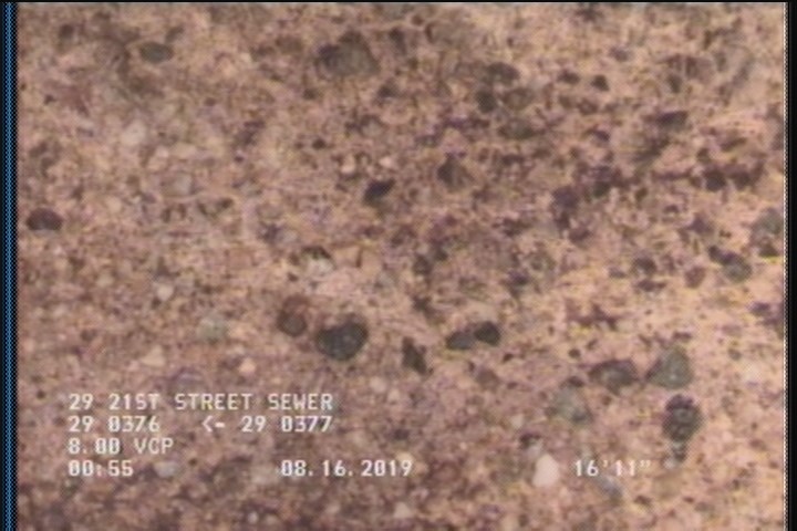 Surface Aggregate Visible, from 08 to 04 o'clock, within 8 inches of joint: YES, Start