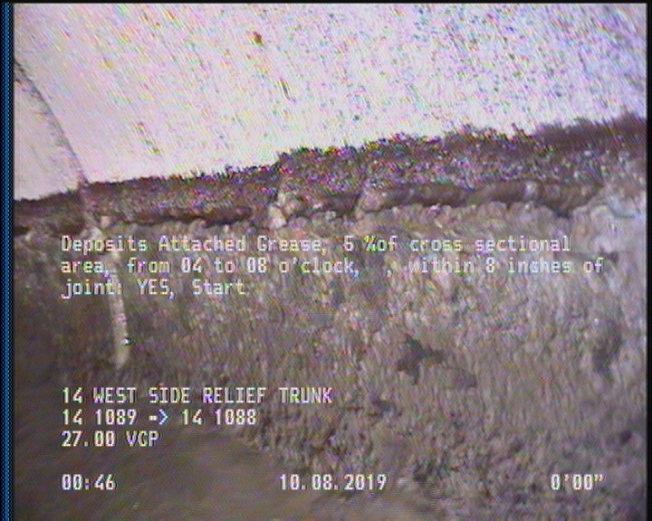 Deposits Attached Grease, 5 %of cross sectional area, from 04 to 08 o'clock, , within 8 inches of joint: YES, Start