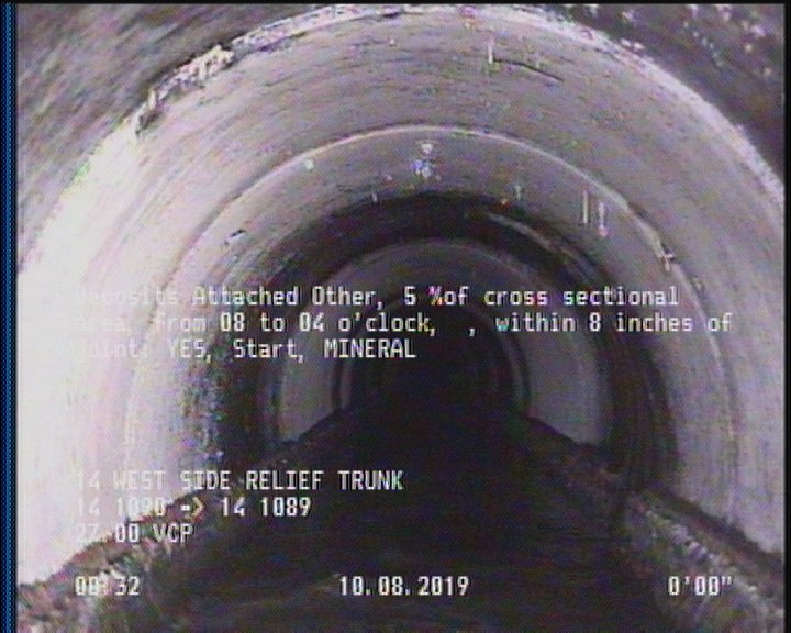 Deposits Attached Other, 5 %of cross sectional area, from 08 to 04 o'clock, , within 8 inches of joint: YES, Start - MINERAL