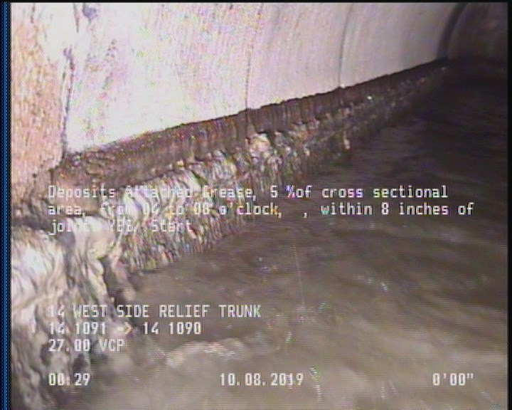 Deposits Attached Grease, 5 %of cross sectional area, from 04 to 08 o'clock, , within 8 inches of joint: YES, Start