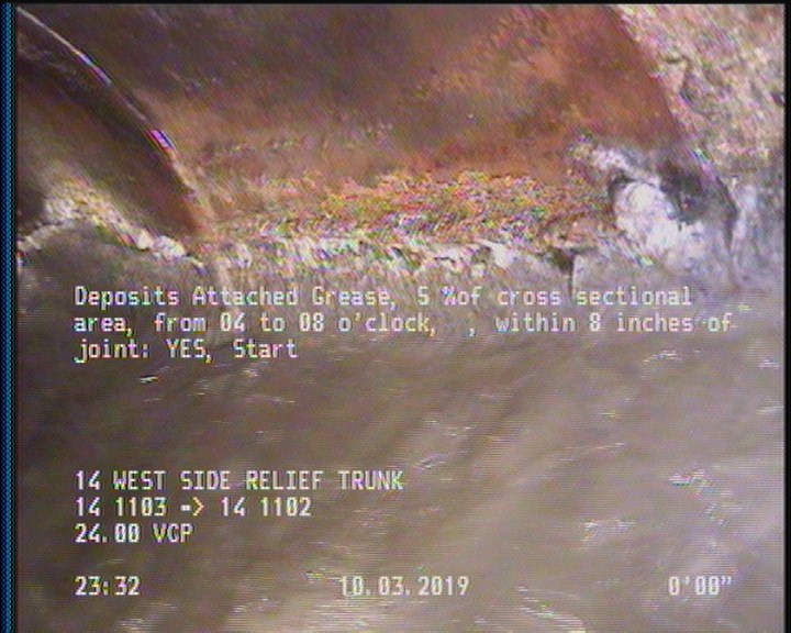 Deposits Attached Grease, 5 %of cross sectional area, from 04 to 08 o'clock, , within 8 inches of joint: YES, Start