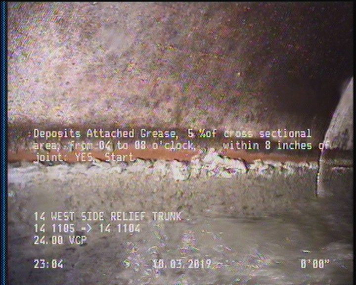 Deposits Attached Grease, 5 %of cross sectional area, from 04 to 08 o'clock, , within 8 inches of joint: YES, Start
