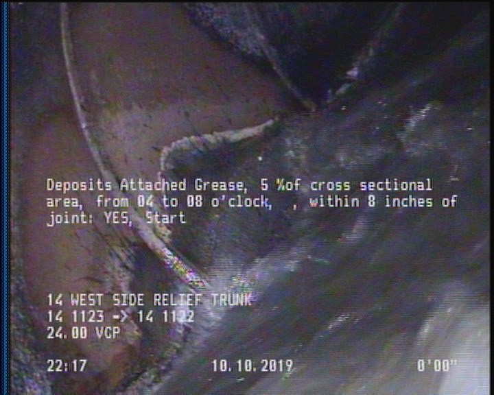 Deposits Attached Grease, 5 %of cross sectional area, from 04 to 08 o'clock, , within 8 inches of joint: YES, Start
