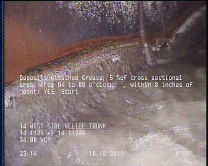 Deposits Attached Grease, 5 %of cross sectional area, from 04 to 08 o'clock, , within 8 inches of joint: YES, Start