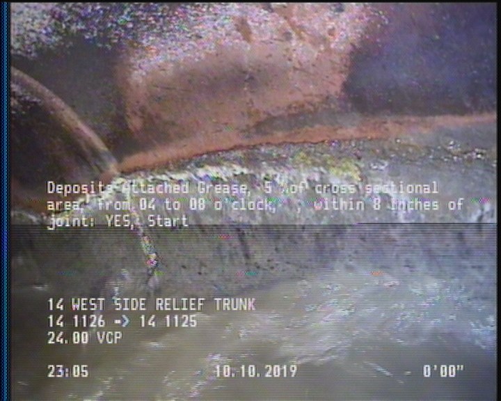 Deposits Attached Grease, 5 %of cross sectional area, from 04 to 08 o'clock, , within 8 inches of joint: YES, Start
