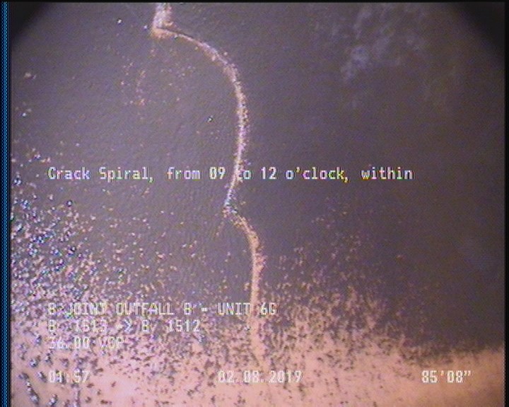Crack Spiral, from 09 to 12 o'clock, within 8 inches of joint: YES