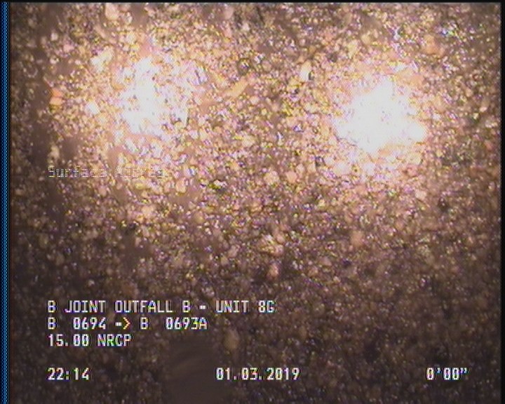 Surface Aggregate Projecting, from 08 to 04 o'clock, within 8 inches of joint: YES, Start