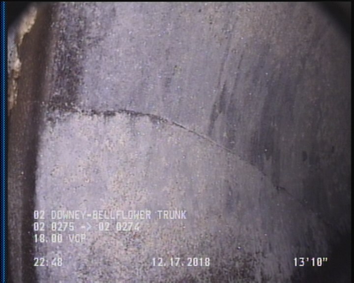 Crack Multiple, from 09 to 03 o'clock, within 8 inches of joint: YES, Start