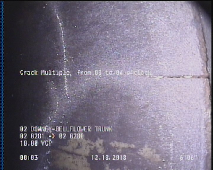 Crack Multiple, from 08 to 04 o'clock, within 8 inches of joint: YES, Start