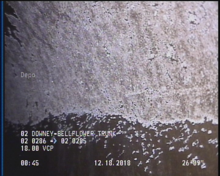 Deposits Attached Encrustation, 5 %of cross sectional area, from 10 to 02 o'clock, , within 8 inches of joint: YES, Start