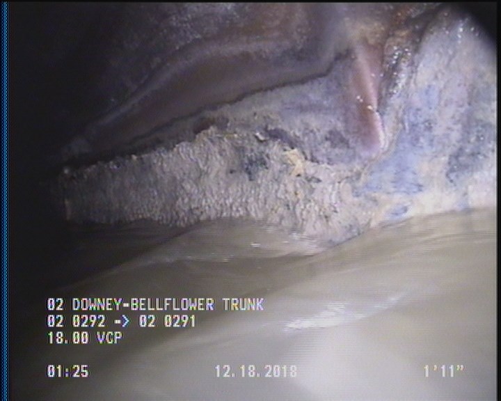 Deposits Attached Grease, 5 %of cross sectional area, from 03 to 09 o'clock, , within 8 inches of joint: YES, Start