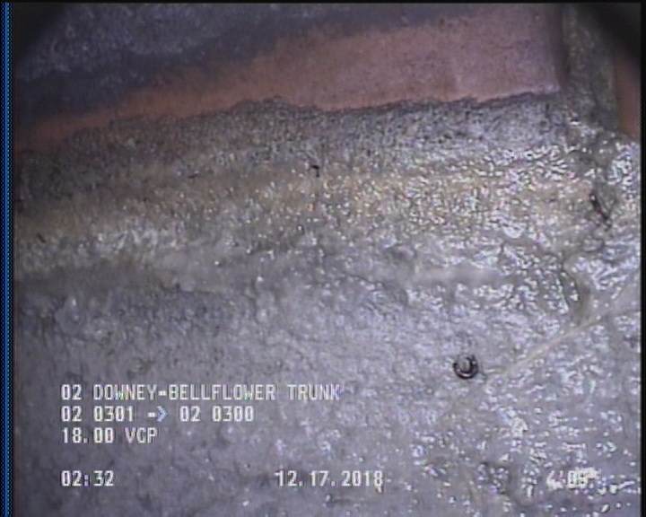 Deposits Attached Grease, 5 %of cross sectional area, from 03 to 09 o'clock, , within 8 inches of joint: YES, Start
