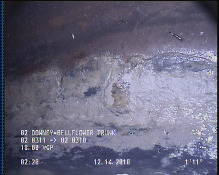 Deposits Attached Grease, 5 %of cross sectional area, from 04 to 08 o'clock, , within 8 inches of joint: YES, Start