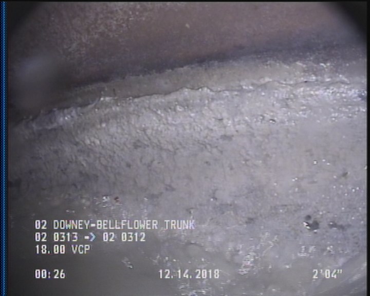 Deposits Attached Grease, 5 %of cross sectional area, from 04 to 08 o'clock, , within 8 inches of joint: YES, Start
