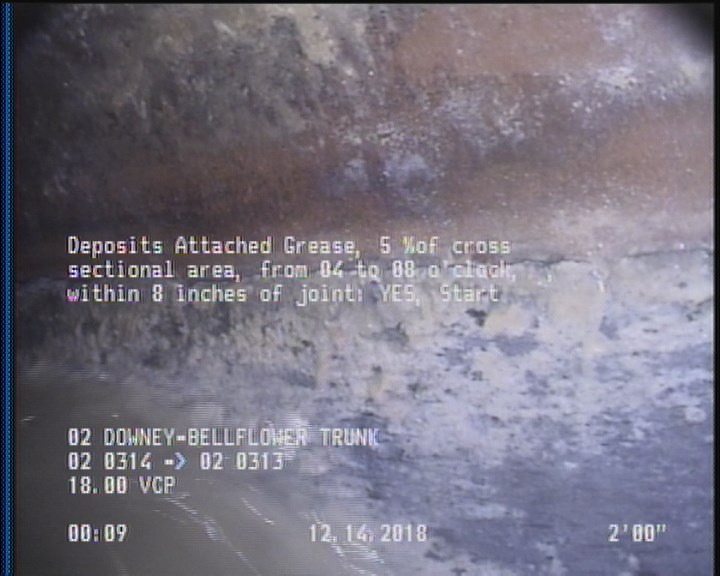 Deposits Attached Grease, 5 %of cross sectional area, from 04 to 08 o'clock, , within 8 inches of joint: YES, Start