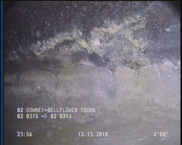 Deposits Attached Grease, 5 %of cross sectional area, from 03 to 09 o'clock, , within 8 inches of joint: YES, Start