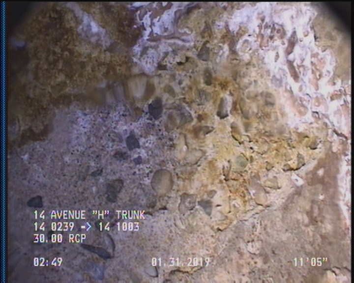 Surface Aggregate Projecting, from 09 to 03 o'clock, within 8 inches of joint: YES, Start