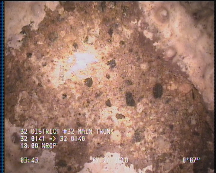 Surface Aggregate Projecting, from 08 to 04 o'clock, within 8 inches of joint: YES, Start