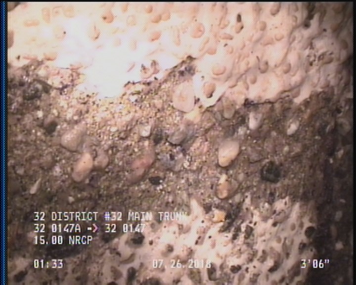 Surface Aggregate Projecting, from 08 to 04 o'clock, within 8 inches of joint: YES, Start