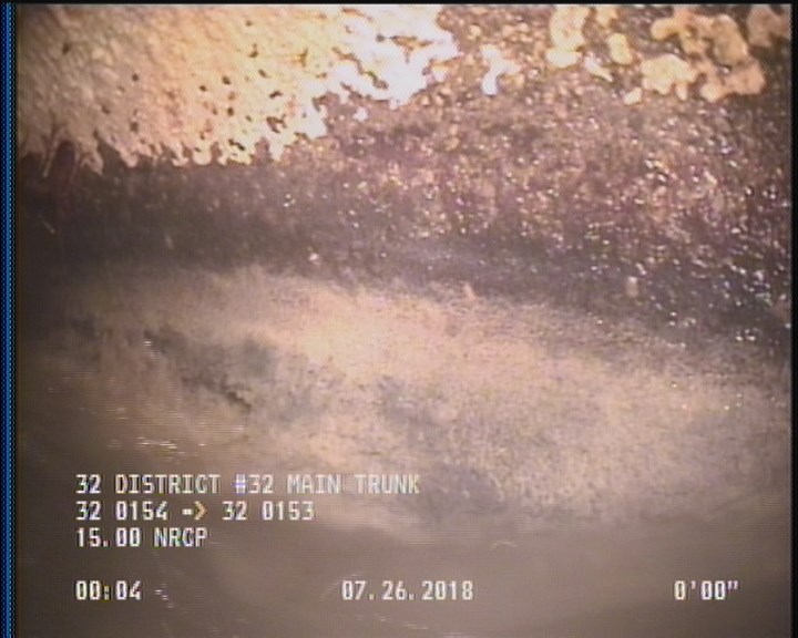 Deposits Attached Grease, 5 %of cross sectional area, from 03 to 09 o'clock, , within 8 inches of joint: YES, Start