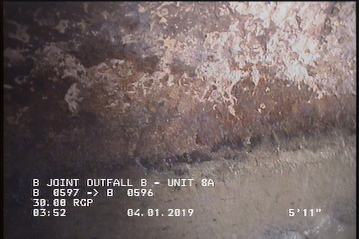 Surface Aggregate Projecting, from 08 to 04 o'clock, within 8 inches of joint: YES, Start
