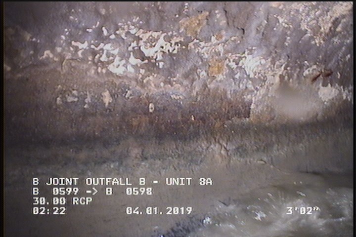 Surface Aggregate Projecting, from 08 to 04 o'clock, within 8 inches of joint: YES, Start