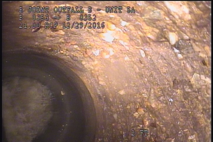 Surface Aggregate Visible, from 09 to 03 o'clock, within 8 inches of joint: YES