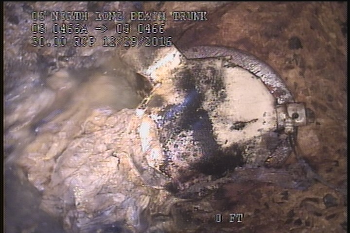 General Observation - CONNECTION AT MH, 3 OCLOCK, GAS FLAP IN PLACE