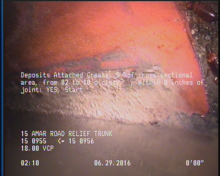 Deposits Attached Grease, 5 %of cross sectional area, from 02 to 10 o'clock, , within 8 inches of joint: YES, Start