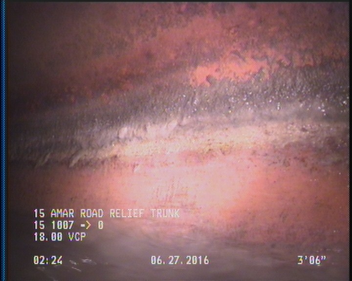 Deposits Attached Grease, 5 %of cross sectional area, from 04 to 08 o'clock, , within 8 inches of joint: YES, Start