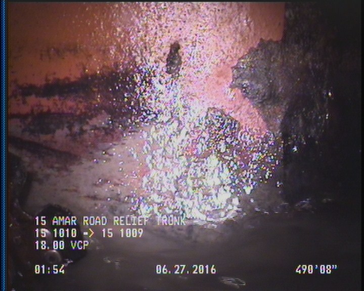 Deposits Attached Grease, 5 %of cross sectional area, from 04 to 08 o'clock, , within 8 inches of joint: YES, Start