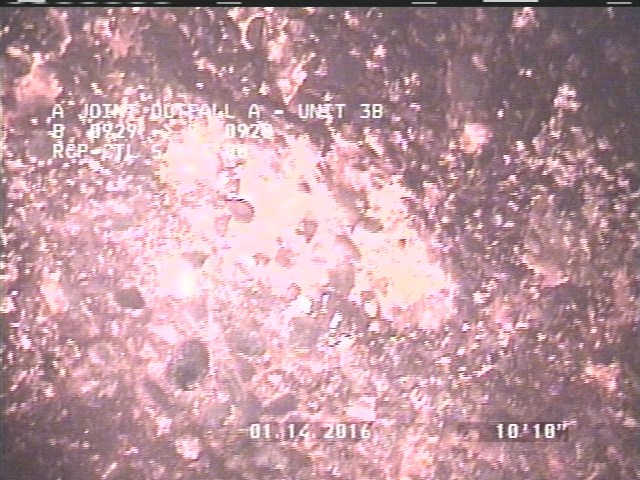 Surface Aggregate Projecting, from 10 to 02 o'clock, within 8 inches of joint: YES, Start - SEVERE AGG